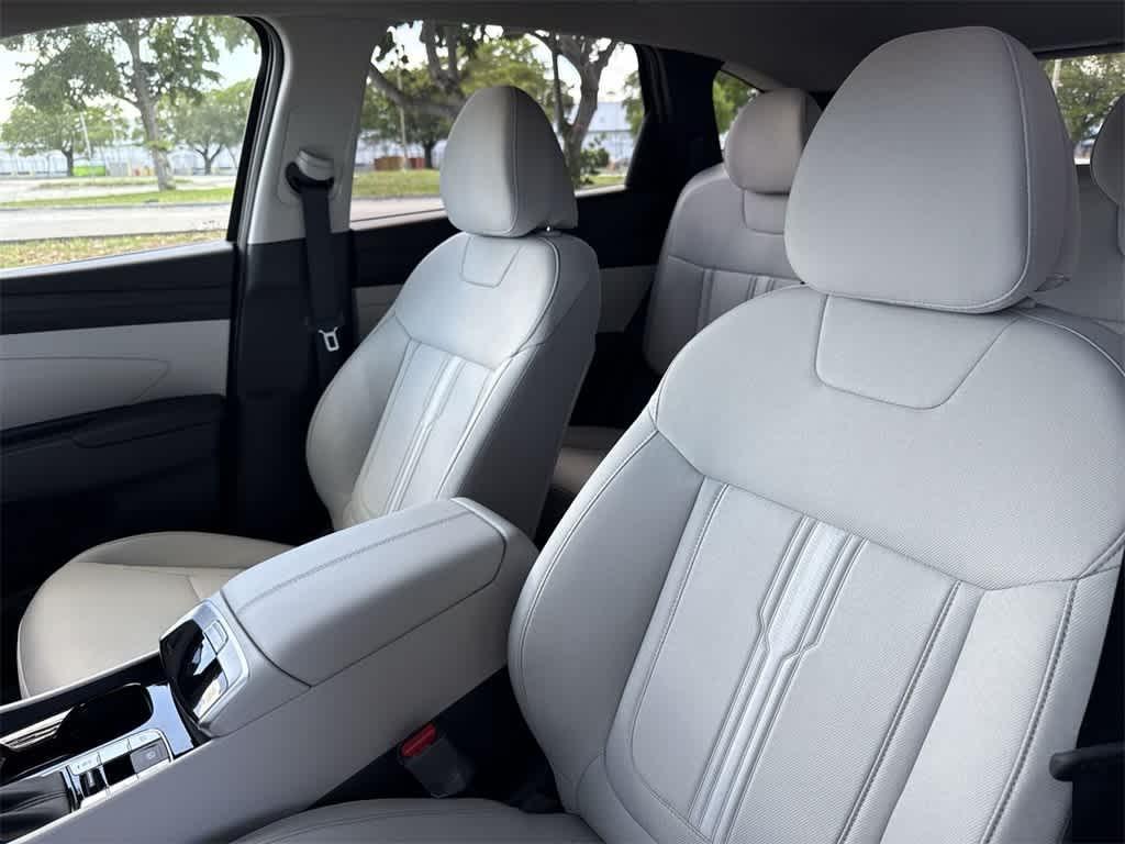 new 2025 Hyundai Tucson car, priced at $31,175