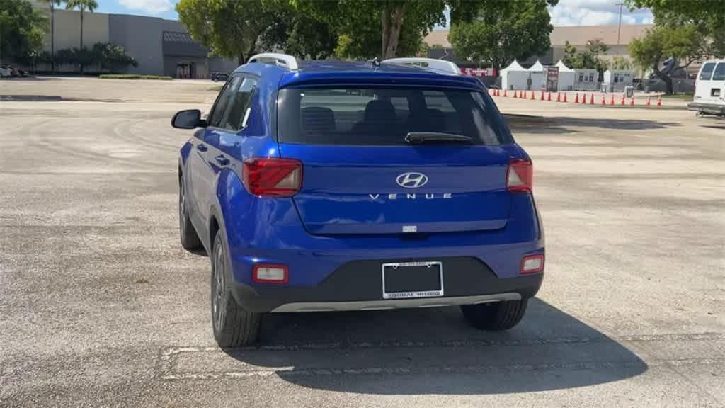 new 2024 Hyundai Venue car, priced at $23,269