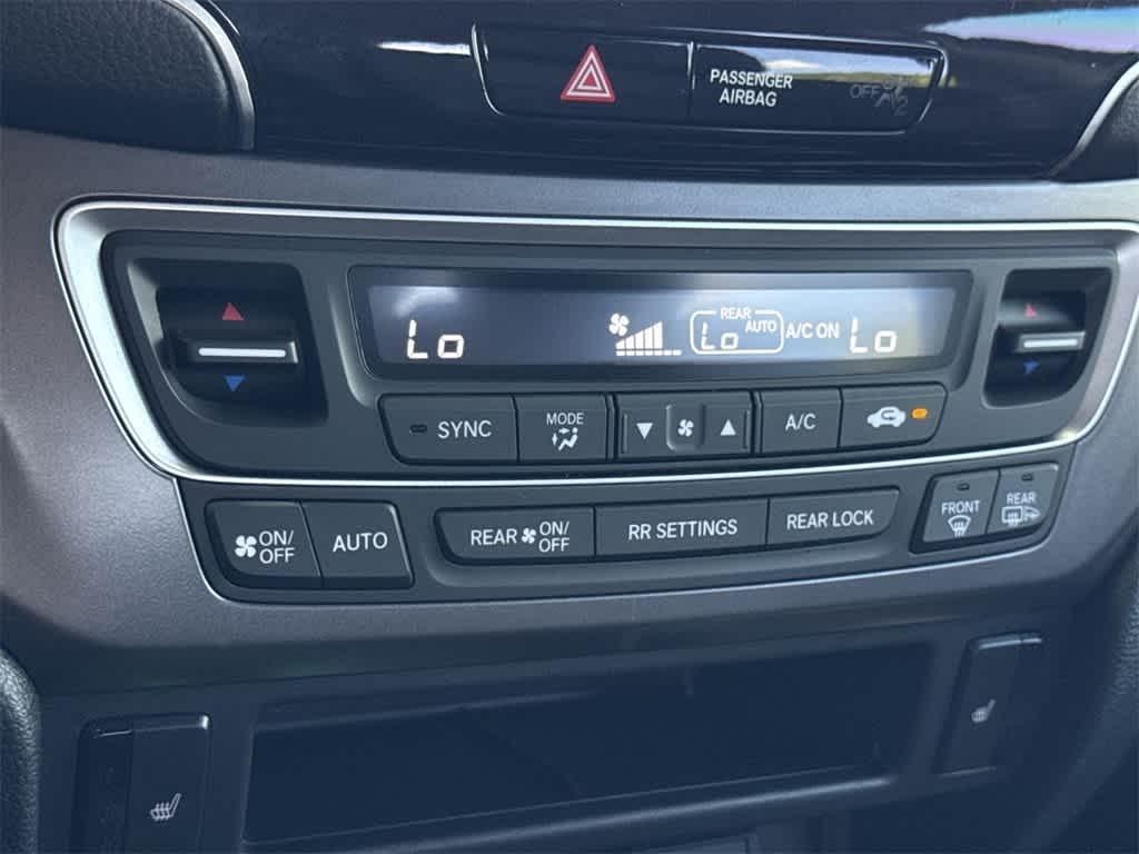 used 2022 Honda Pilot car, priced at $28,962