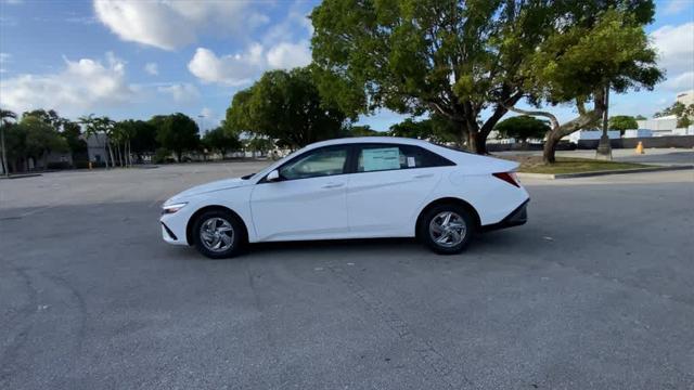 new 2025 Hyundai Elantra car, priced at $23,531