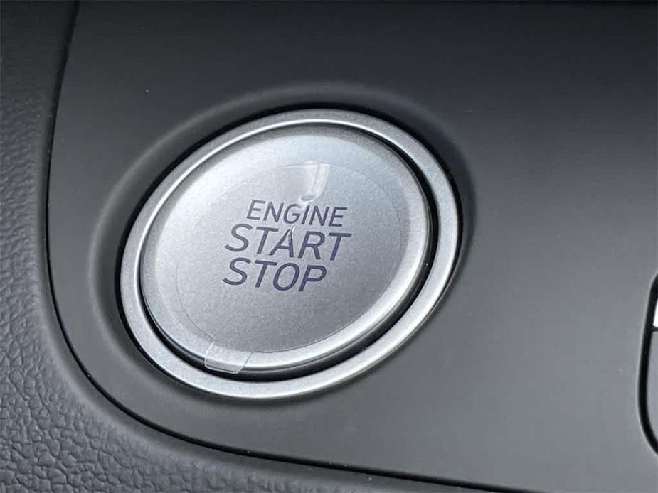 new 2024 Hyundai Elantra HEV car, priced at $31,645