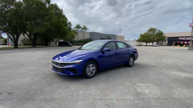 new 2025 Hyundai Elantra car, priced at $23,098