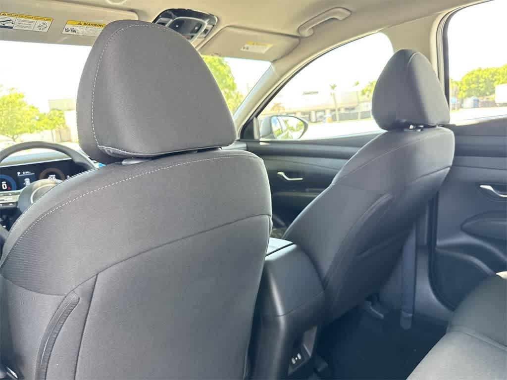 new 2025 Hyundai Tucson car, priced at $30,100