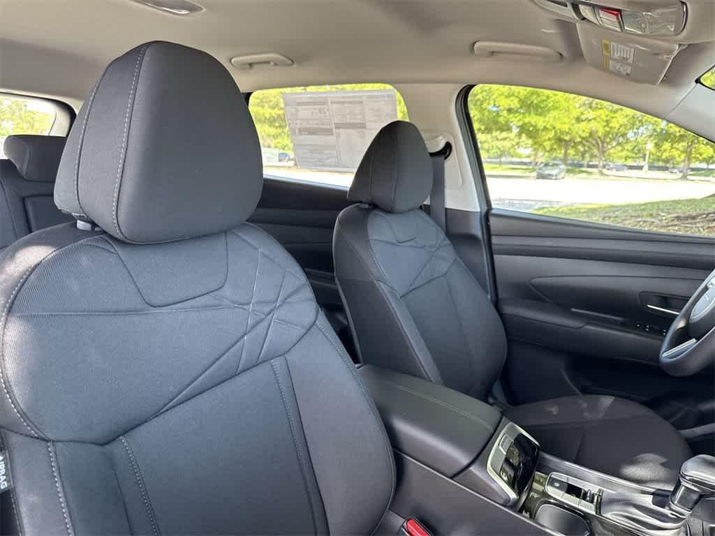 new 2025 Hyundai Tucson car, priced at $30,100