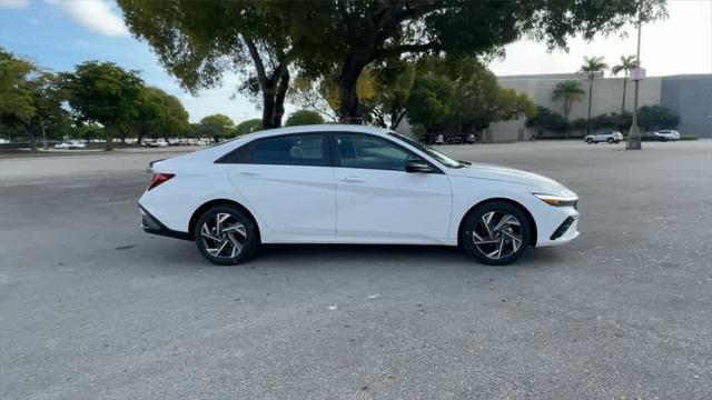 new 2025 Hyundai Elantra car, priced at $24,423