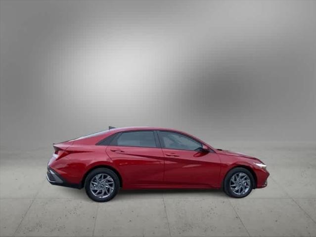 new 2024 Hyundai Elantra HEV car, priced at $27,291