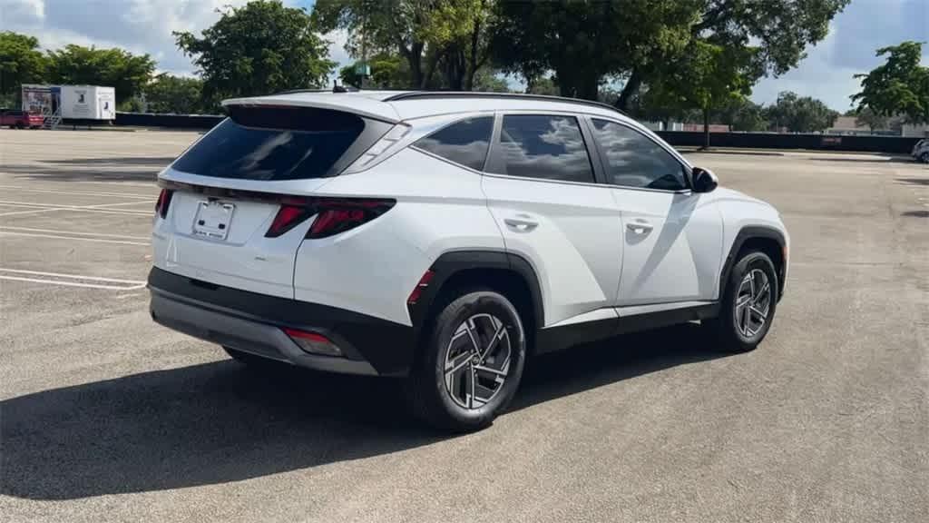 new 2025 Hyundai Tucson Hybrid car, priced at $34,643