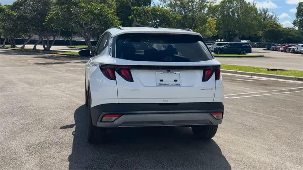 new 2025 Hyundai Tucson Hybrid car, priced at $34,643