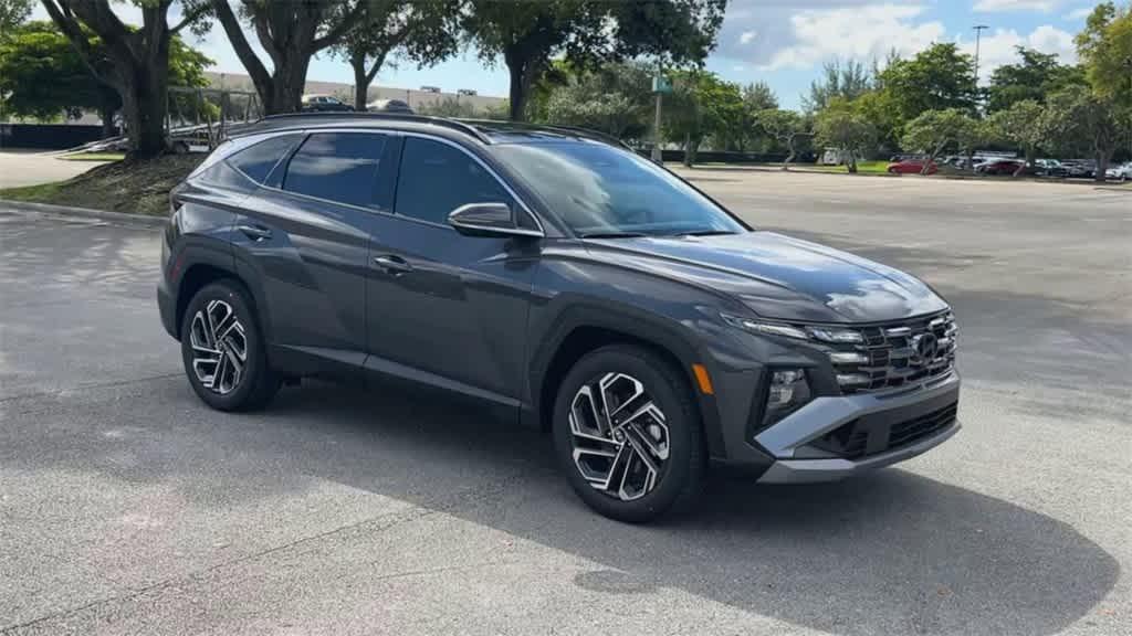 new 2025 Hyundai Tucson car, priced at $38,650