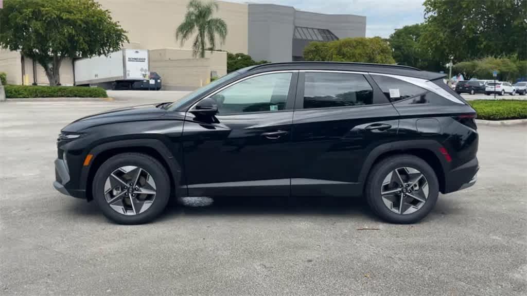 new 2025 Hyundai Tucson car, priced at $33,811