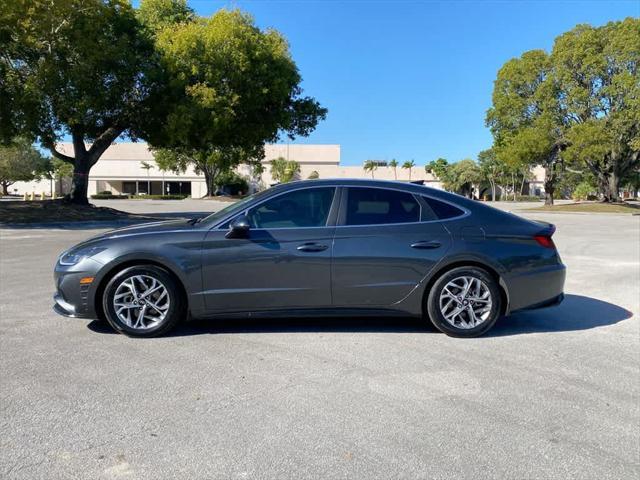 used 2022 Hyundai Sonata car, priced at $18,317