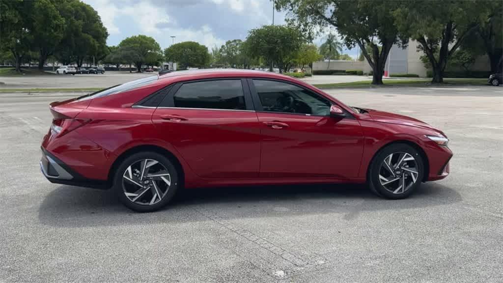 new 2025 Hyundai Elantra car, priced at $26,921