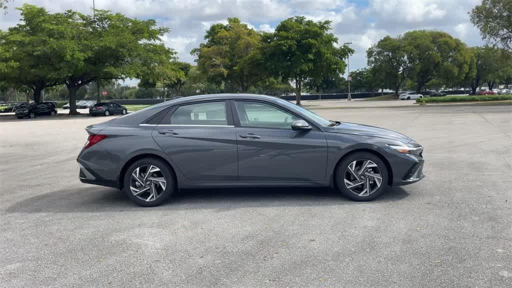 new 2025 Hyundai Elantra car, priced at $26,466