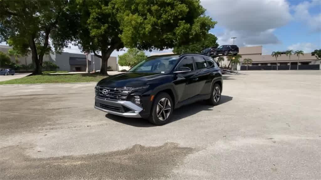 new 2025 Hyundai Tucson car, priced at $33,754