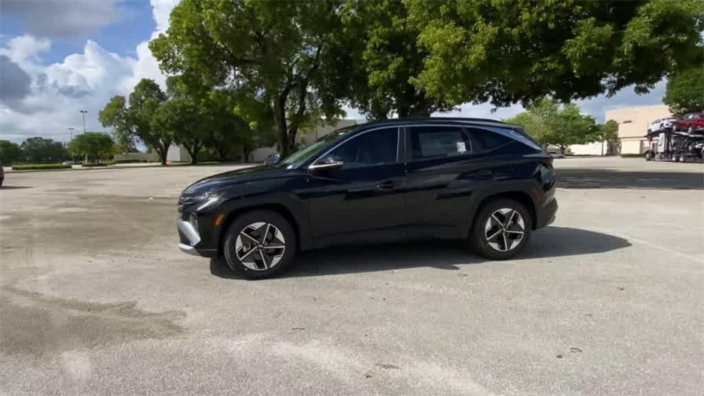 new 2025 Hyundai Tucson car, priced at $33,754