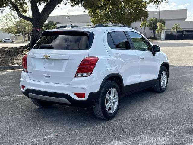 used 2022 Chevrolet Trax car, priced at $14,552