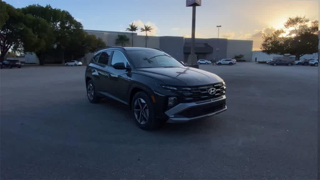 new 2025 Hyundai Tucson car, priced at $31,469