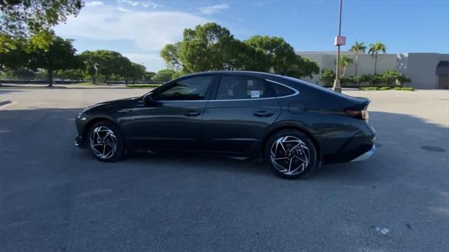 new 2024 Hyundai Sonata car, priced at $31,001