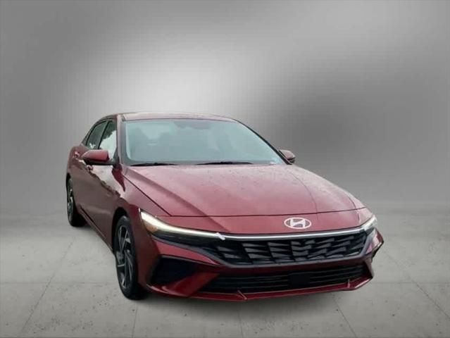 new 2024 Hyundai Elantra car, priced at $27,924