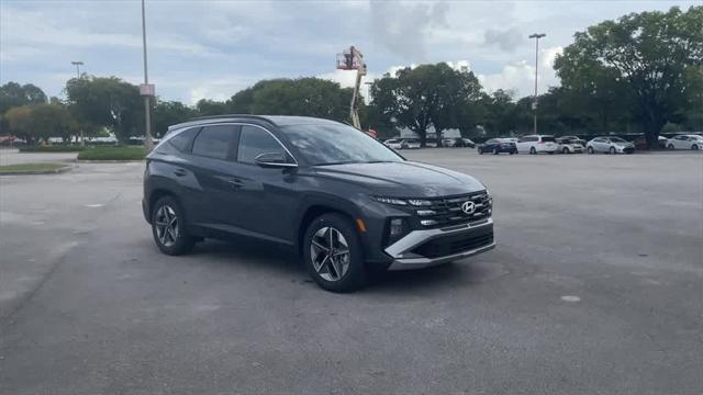 new 2025 Hyundai Tucson car, priced at $33,886