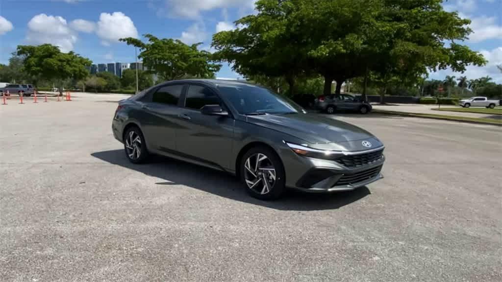 new 2025 Hyundai Elantra car, priced at $23,966