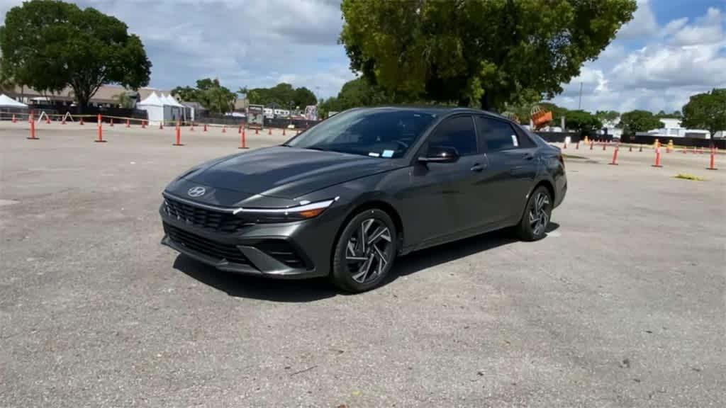 new 2025 Hyundai Elantra car, priced at $23,966