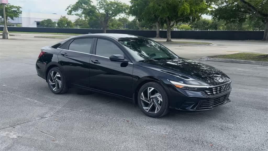 new 2025 Hyundai Elantra car, priced at $26,466