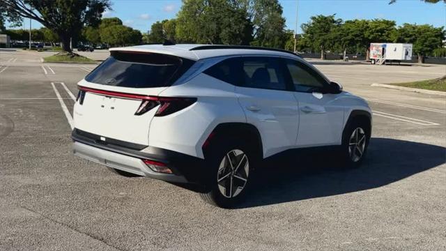 new 2025 Hyundai Tucson car, priced at $34,124