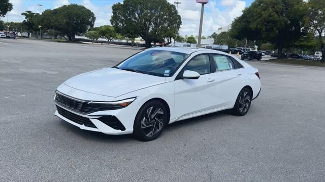 new 2025 Hyundai Elantra car, priced at $26,900