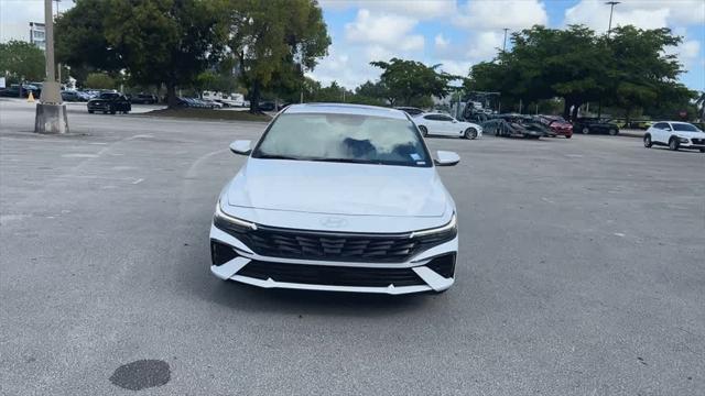 new 2025 Hyundai Elantra car, priced at $26,900