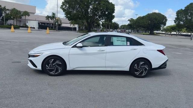 new 2025 Hyundai Elantra car, priced at $26,900