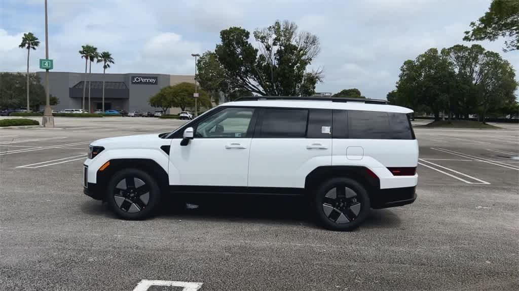 new 2025 Hyundai Santa Fe HEV car, priced at $38,606