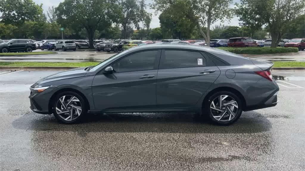 new 2025 Hyundai Elantra car, priced at $23,945