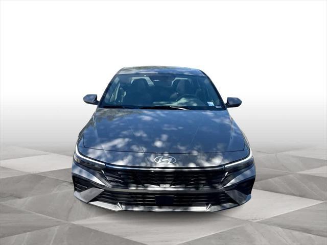 new 2025 Hyundai Elantra car, priced at $26,746
