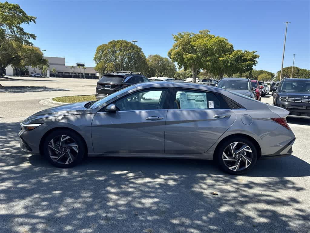 new 2025 Hyundai Elantra car, priced at $26,746
