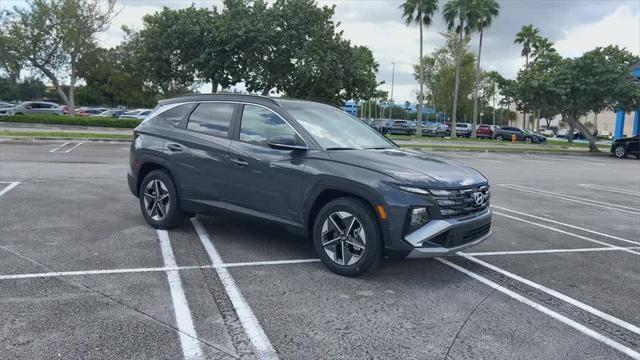 new 2025 Hyundai Tucson car, priced at $33,933