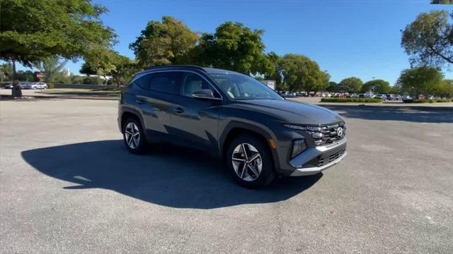 new 2025 Hyundai Tucson car, priced at $33,971