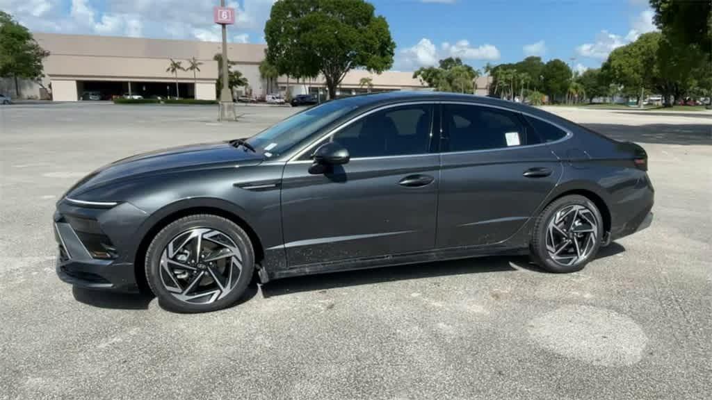 new 2024 Hyundai Sonata car, priced at $30,988