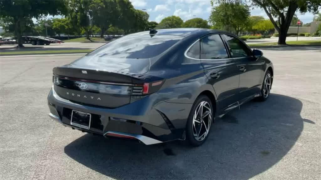 new 2024 Hyundai Sonata car, priced at $30,988