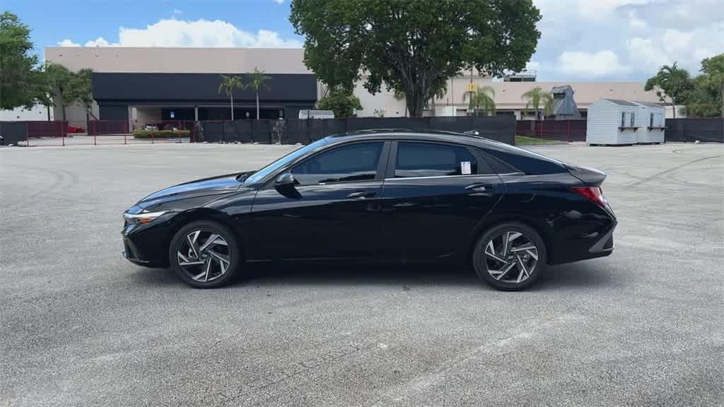 new 2025 Hyundai Elantra HEV car, priced at $30,440