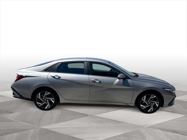 new 2025 Hyundai Elantra car, priced at $26,647