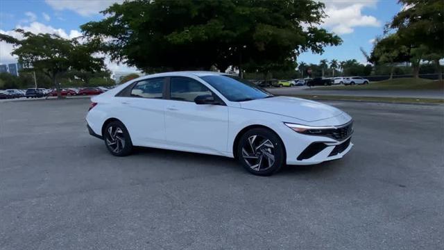 new 2025 Hyundai Elantra car, priced at $24,427