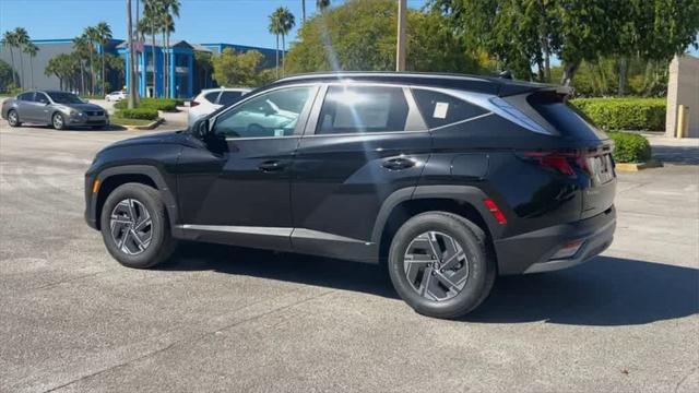 new 2025 Hyundai Tucson Hybrid car, priced at $34,191