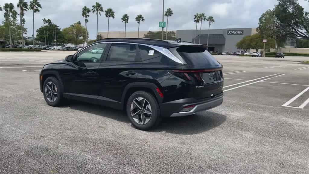 new 2025 Hyundai Tucson car, priced at $33,609