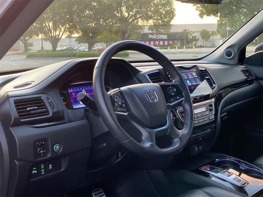 used 2020 Honda Pilot car, priced at $25,388