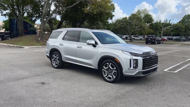 used 2024 Hyundai Palisade car, priced at $37,058