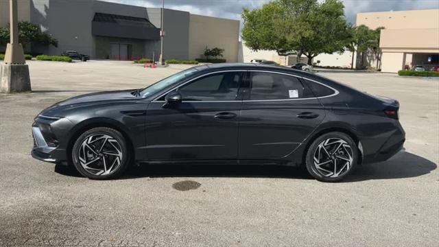 new 2024 Hyundai Sonata car, priced at $30,995