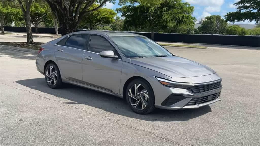 new 2024 Hyundai Elantra car, priced at $26,260