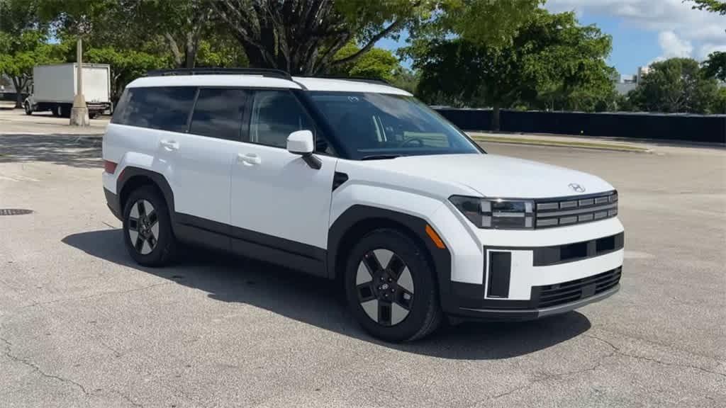 new 2025 Hyundai Santa Fe HEV car, priced at $38,610