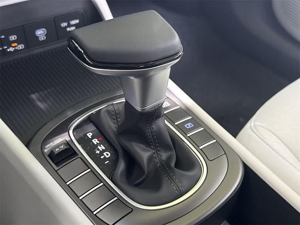 new 2025 Hyundai Kona car, priced at $27,155